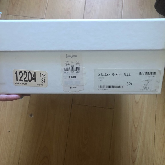 SOLD! Yves Saint Laurent Tributes 105 SANDAL IN BLACK - Picture 8 of 8